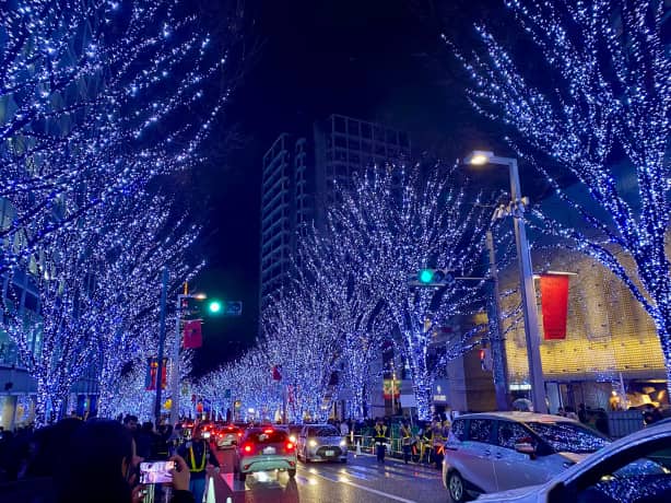 クリスマスイブの六本木イルミネーション